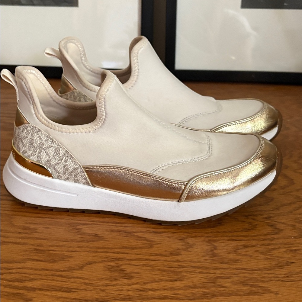 Michael Kors Women's Gold and White Sneakers: Size 7,